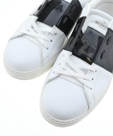 VALENTINO（ヴァレンティノ）スニーカー 白 サイズ:EU43(28cm位) メンズ/2200701147198
