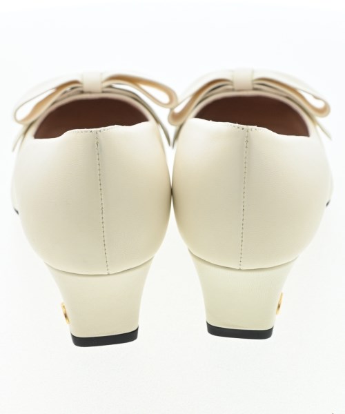 VALENTINO（ヴァレンティノ）パンプス 白 サイズ:EU37 1/2(24cm位) レディース/2200728958043