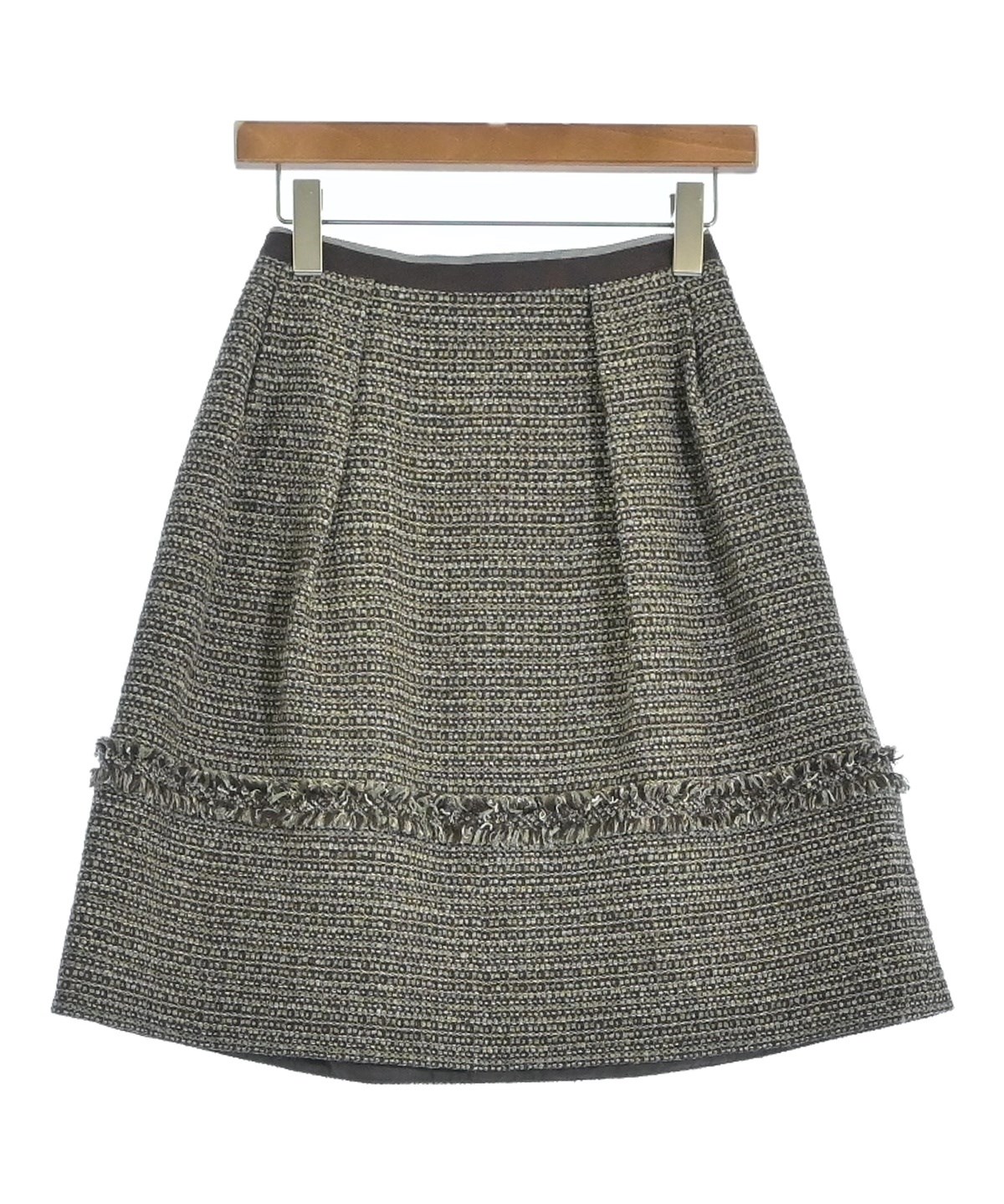 極美品☆FOXEY　ひざ丈スカート　はこひだ　光沢あり　38 　フォーマル　高級 極美品☆FOXEY ひざ丈スカート はこひだ 光沢あり 38 フォーマル 高級