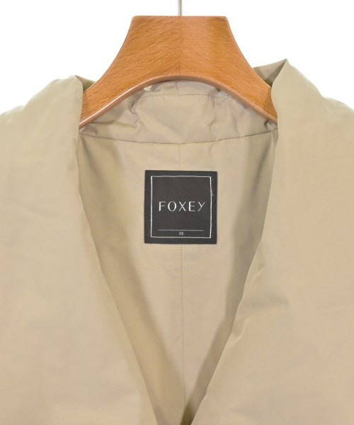 FOXEY（フォクシー）その他 ベージュ サイズ:38(S位) レディース/2200620218023