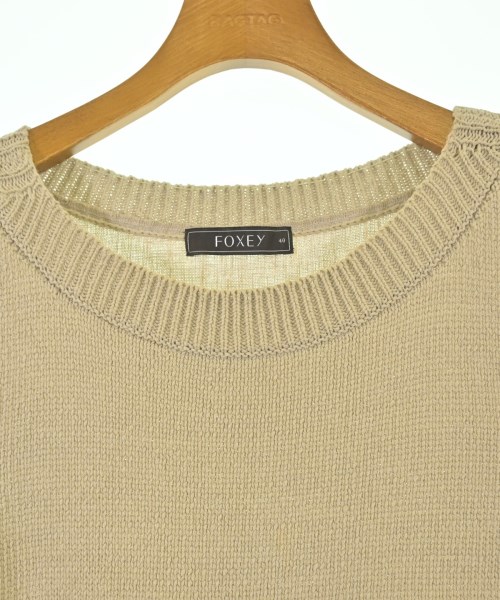 FOXEY（フォクシー）ワンピース ベージュ サイズ:40(M位) レディース/2200675141024