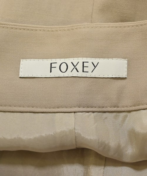 FOXEY（フォクシー）その他 ベージュ サイズ:38(S位) レディース/2200683593082