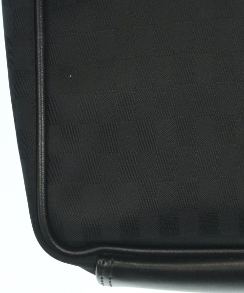 AQUASCUTUM（アクアスキュータム）ショルダーバッグ 黒 サイズ:- メンズ/2200632339013