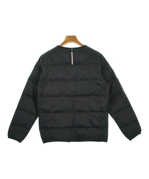 AQUASCUTUM（アクアスキュータム）ダウンジャケット/ダウンベスト 黒 サイズ:6(S位) レディース/2200676533019