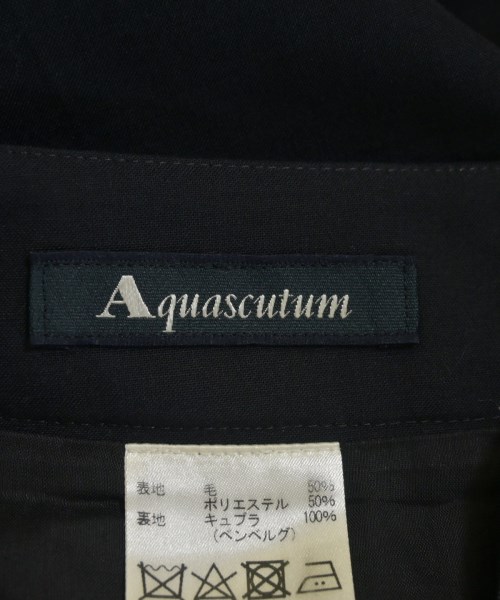 AQUASCUTUM（アクアスキュータム）クロップドパンツ 紺 サイズ:6(XS位) レディース/2200701835040