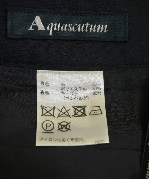 AQUASCUTUM（アクアスキュータム）クロップドパンツ 紺 サイズ:6(XS位) レディース/2200701835040