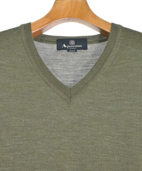 AQUASCUTUM（アクアスキュータム）ニット・セーター カーキ サイズ:M メンズ/2200657892036