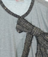 RED VALENTINO（ヴァレンティノレッド）Tシャツ・カットソー グレー サイズ:XS レディース/2200686336044