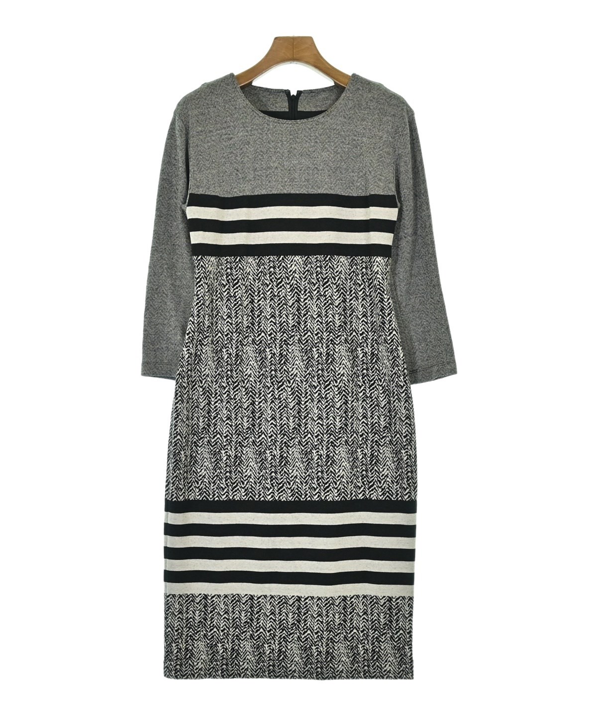 一度着用＊ミスアシダ＊ワンピース miss ashida（ミス アシダ）ワンピース グレー サイズ:9(M位