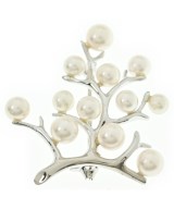 MIKIMOTO ブローチ・コサージュ