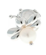 TASAKI ブローチ・コサージュ