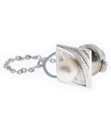 TASAKI ブローチ・コサージュ