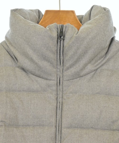 HETREGO（エトレゴ）ダウンジャケット/ダウンベスト グレー サイズ:38(S位) レディース/2200654735015