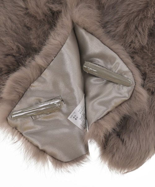 La Tiara Itals（ラティアライタルス）マフラー ベージュ サイズ:- レディース/2200674871267