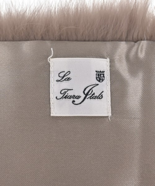 La Tiara Itals（ラティアライタルス）マフラー ベージュ サイズ:- レディース/2200674871267