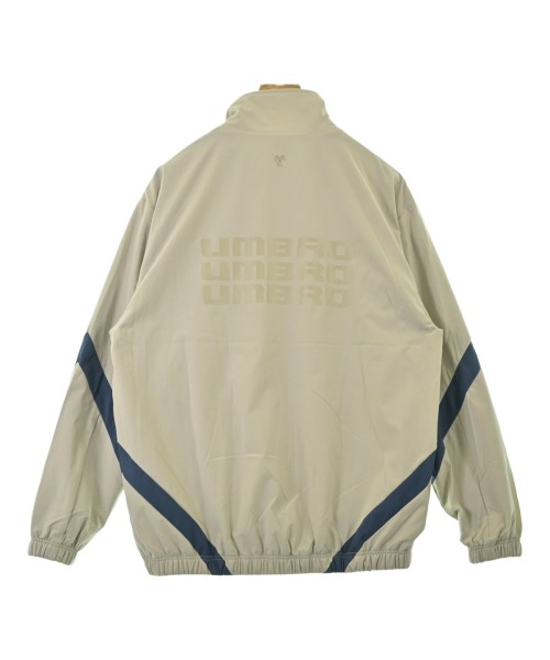 UMBRO（アンブロ）その他 ベージュ サイズ:L メンズ/2200676013016