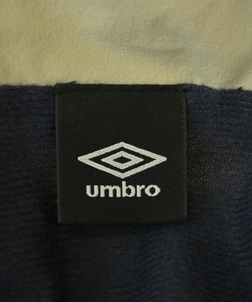 UMBRO（アンブロ）その他 ベージュ サイズ:L メンズ/2200676013016