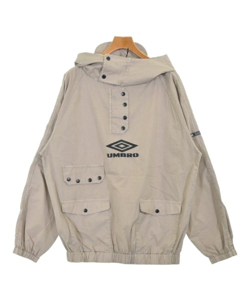 UMBRO(アンブロ)その他 ベージュ サイズ:L/2200696794018