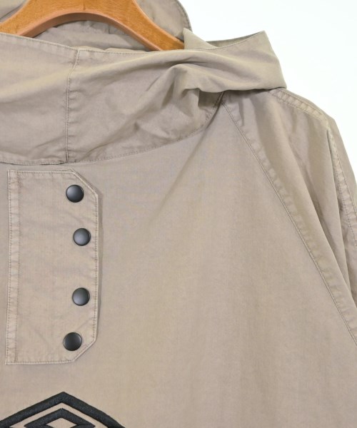 UMBRO（アンブロ）その他 ベージュ サイズ:S メンズ/2200696794025