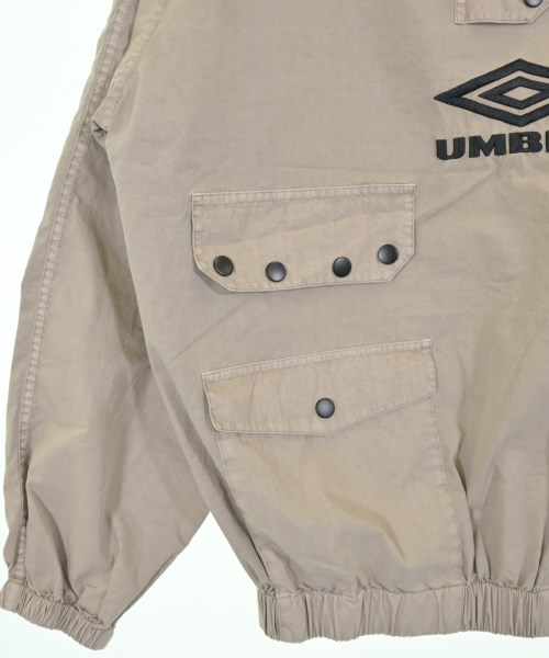 UMBRO（アンブロ）その他 ベージュ サイズ:S メンズ/2200696794025