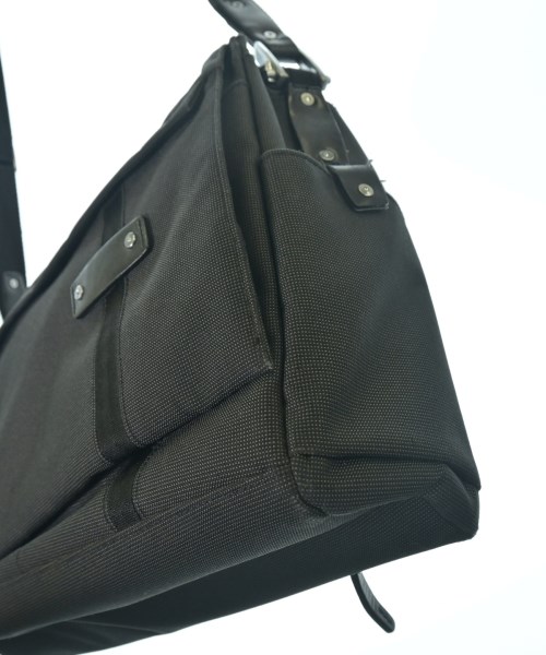 PORSCHE　DESIGN（ポルシェデザイン）ショルダーバッグ 黒 サイズ:- メンズ/2200701106027