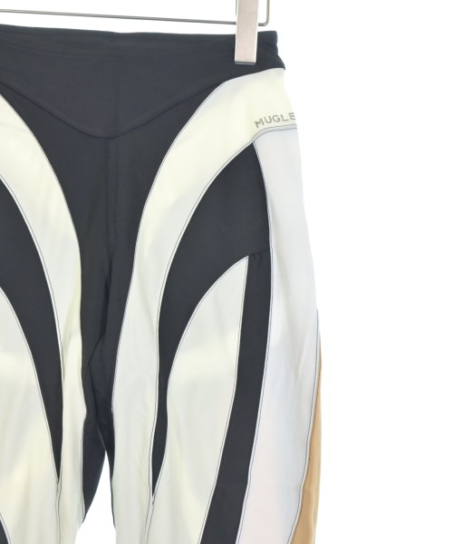 MUGLER（ミュグレー）ショートパンツ 黒 サイズ:40(M位) レディース/2200657863418