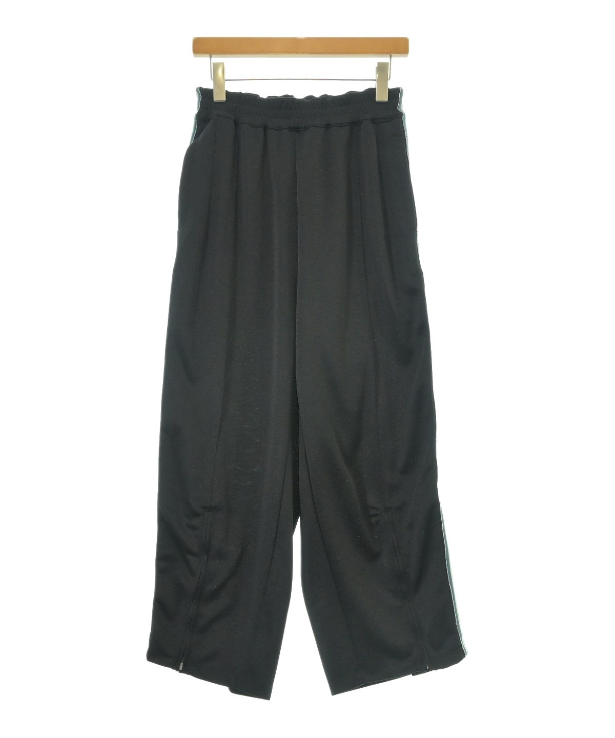 ★新品★leh レー パンツ ベロア 黒 ファスナー付き インド ☆新品☆leh レー パンツ ベロア 黒 ファスナー付き インド パンツ