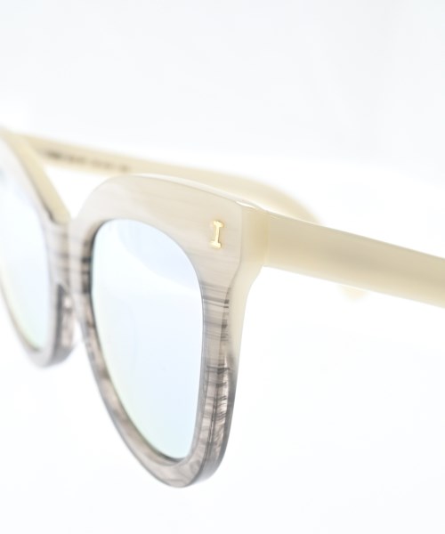 illesteva（イレスティーバ）サングラス グレー サイズ:- レディース/2200621727197