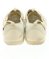 SATISFY（サティスファイ）その他 白 サイズ:UK11(29cm位) メンズ/2200721721309