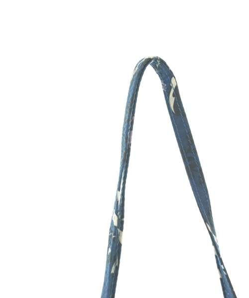 vera bradley（ヴェラブラッドリー）ショルダーバッグ 紺 サイズ:- レディース/2200611644107