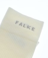 FALKE（ファルケ）小物類（その他） 白 サイズ:39-41 レディース/2200640641153