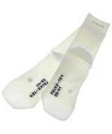 FALKE（ファルケ）小物類（その他） 白 サイズ:39-41 レディース/2200640641160