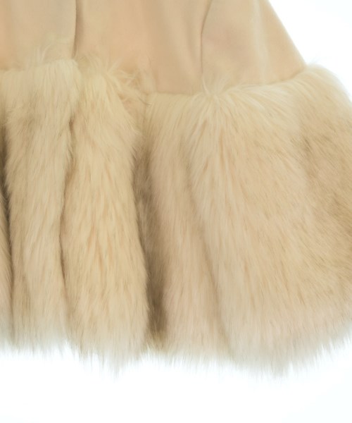 ELISABETTA FRANCHI（エリザベッタフランキ）その他 ベージュ サイズ:40(M位) レディース/2200646045092