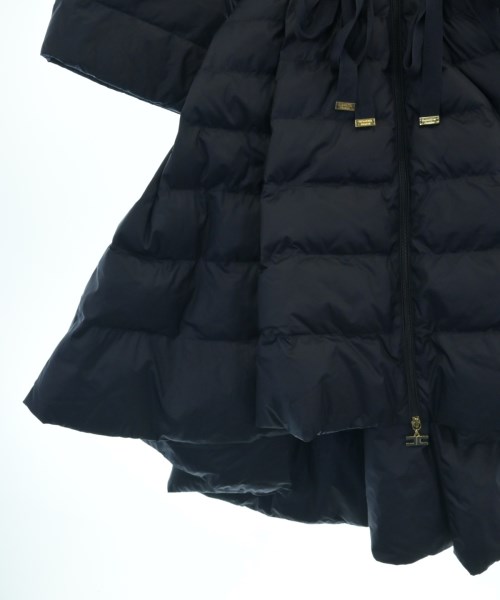 ELISABETTA FRANCHI（エリザベッタフランキ）ダウンコート 紺 サイズ:40(M位) レディース/2200722662113