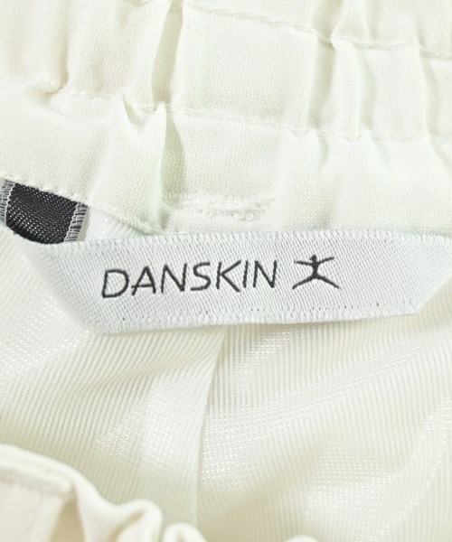 DANSKIN（ダンスキン）ショートパンツ 白 サイズ:-(S位) レディース/2200604897077