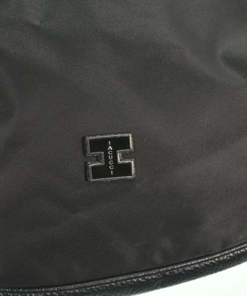 IACUCCI（イアクッチ）ショルダーバッグ 黒 サイズ:- レディース/2200673425102