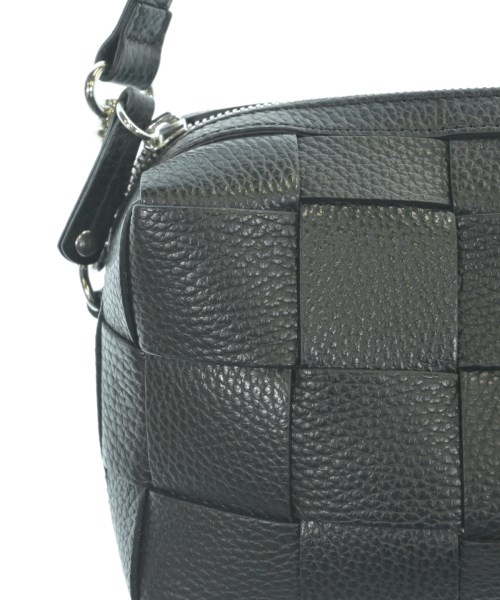 IACUCCI（イアクッチ）ショルダーバッグ 黒 サイズ:- レディース/2200667378018