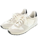 NOVESTA スニーカー