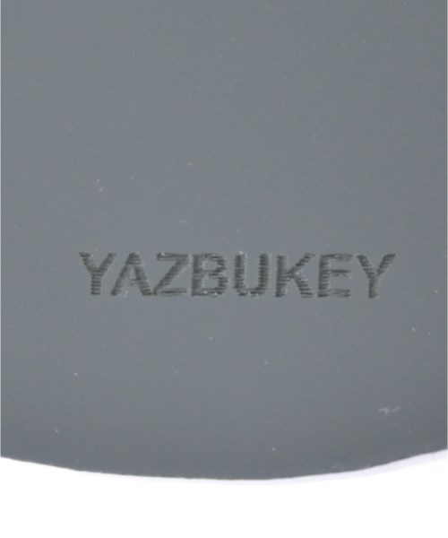 Yazbukey（ヤズブキー）ブローチ・コサージュ 赤 サイズ:- レディース/2200700813346