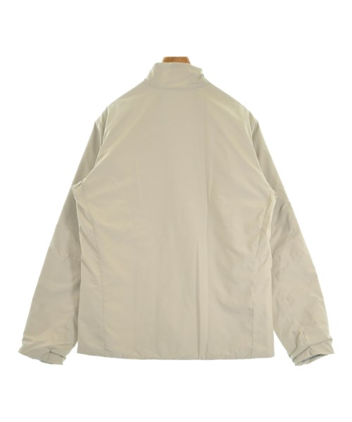 HOUDINI（フーディニ）ダウンジャケット/ダウンベスト ベージュ サイズ:M メンズ/2200618081028