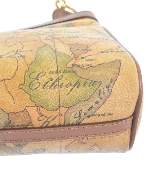 Alviero Martini 1A Classe（アルヴィエロ　マルティーニ　プリマ　クラッセ）その他 ベージュ サイズ:- レディース/2200651903028