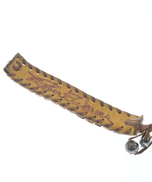 Robert Warner（ロバート ワーナー）ブレスレット・バングル ベージュ サイズ:- メンズ/2200624037125