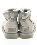 UGG（アグ）ブーツ カーキ サイズ:24cm レディース/2200618135042
