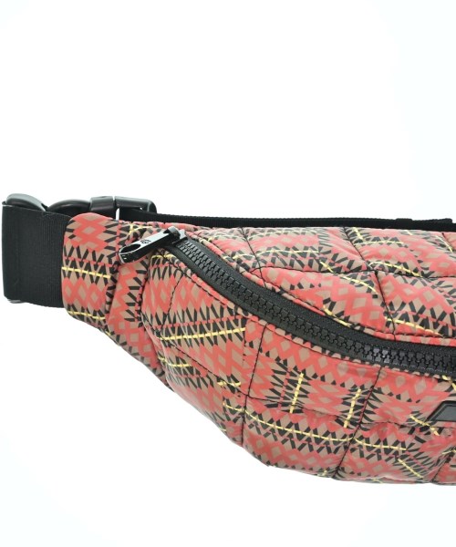 UGG（アグ）ショルダーバッグ 赤 サイズ:- メンズ/2200677156156