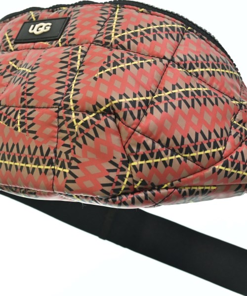 UGG（アグ）ショルダーバッグ 赤 サイズ:- メンズ/2200677156156