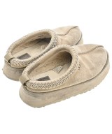 UGG（アグ）その他 ベージュ サイズ:24cm レディース/2200693500049