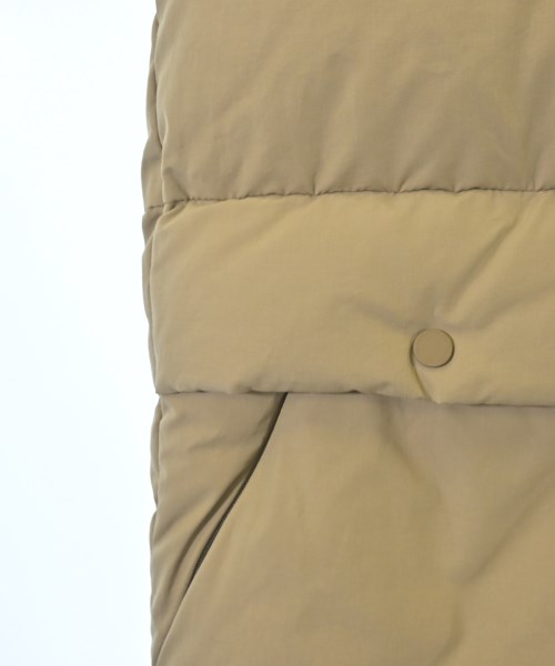 NORDISK（ノルディスク）ダウンジャケット/ダウンベスト ベージュ サイズ:M メンズ/2200660301037