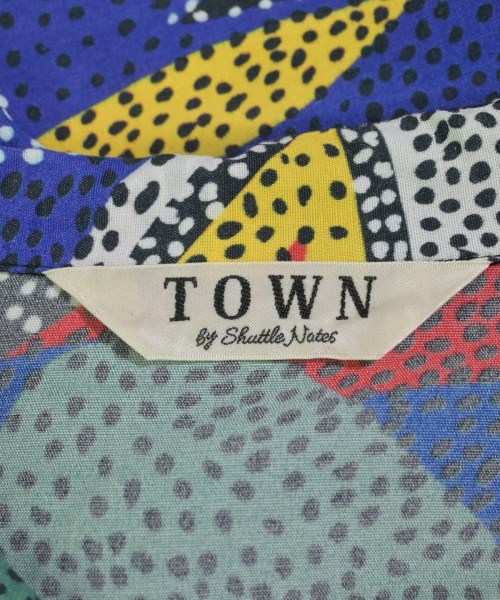 TOWN（タウン）カジュアルシャツ その他（柄物・カラフル） サイズ:XS レディース/2200718020071