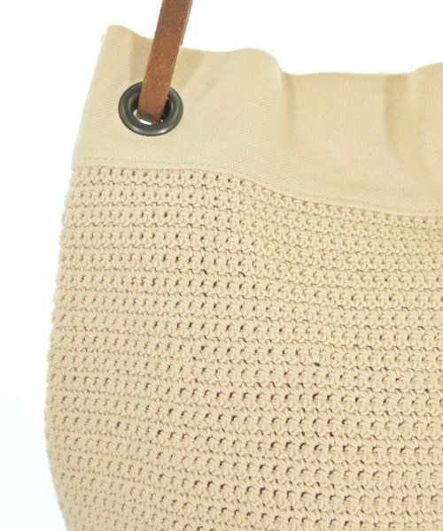 Vandori（ヴァンドリ）ショルダーバッグ 白 サイズ:- レディース/2200673753106