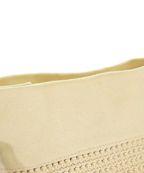 Vandori（ヴァンドリ）ショルダーバッグ 白 サイズ:- レディース/2200673753106